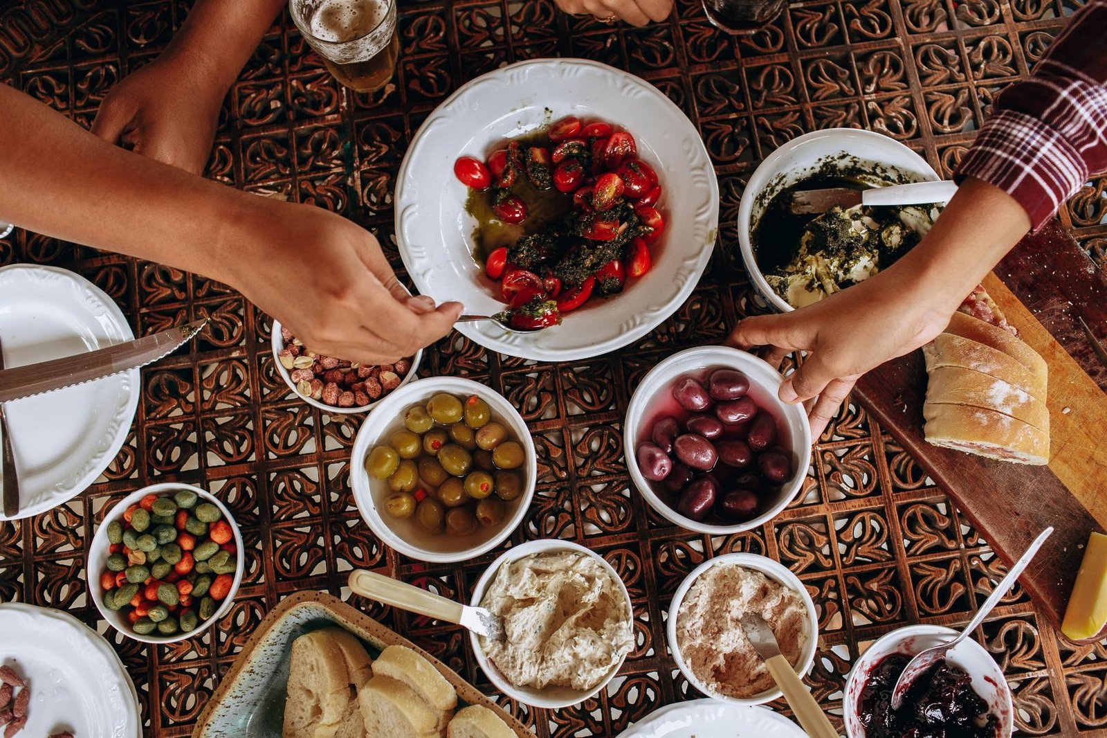 Alimentação pós-festas: como voltar ao ritmo sem radicalismos