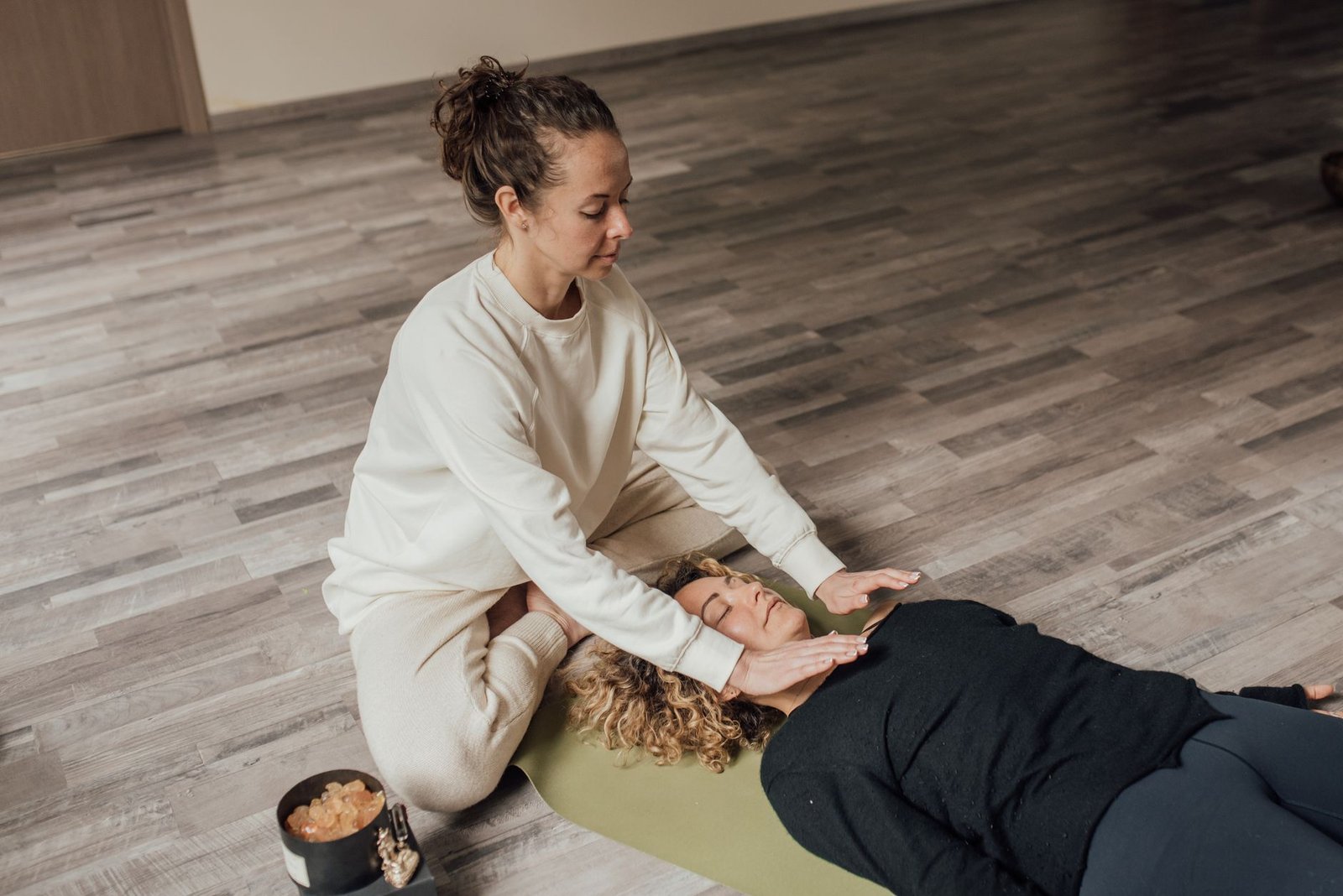 Combinando Reiki com outras Práticas para um Bem-Estar Completo
