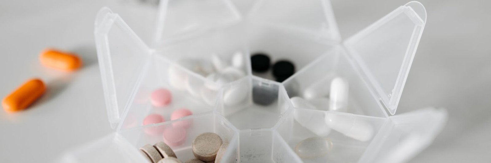 Medicamentos em casa: como armazenar, organizar e descartar com segurança